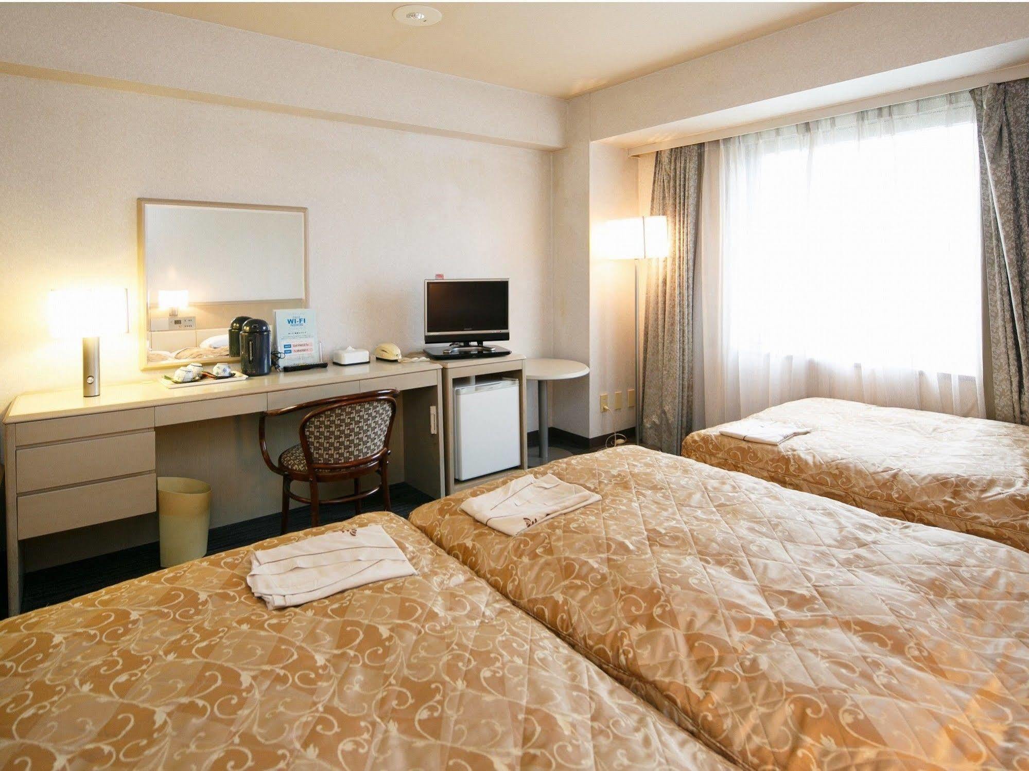 Day Nice Hotel Токио Екстериор снимка